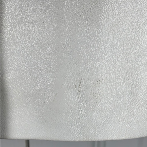 Price Reduced! Outerwear by Lisa Leather Jacket - Picture 8 of 16